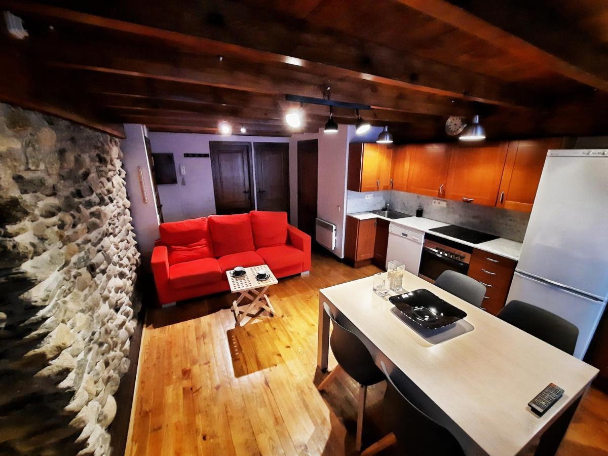 Apartamento Gerbille Bourg-Madame Bagian luar foto